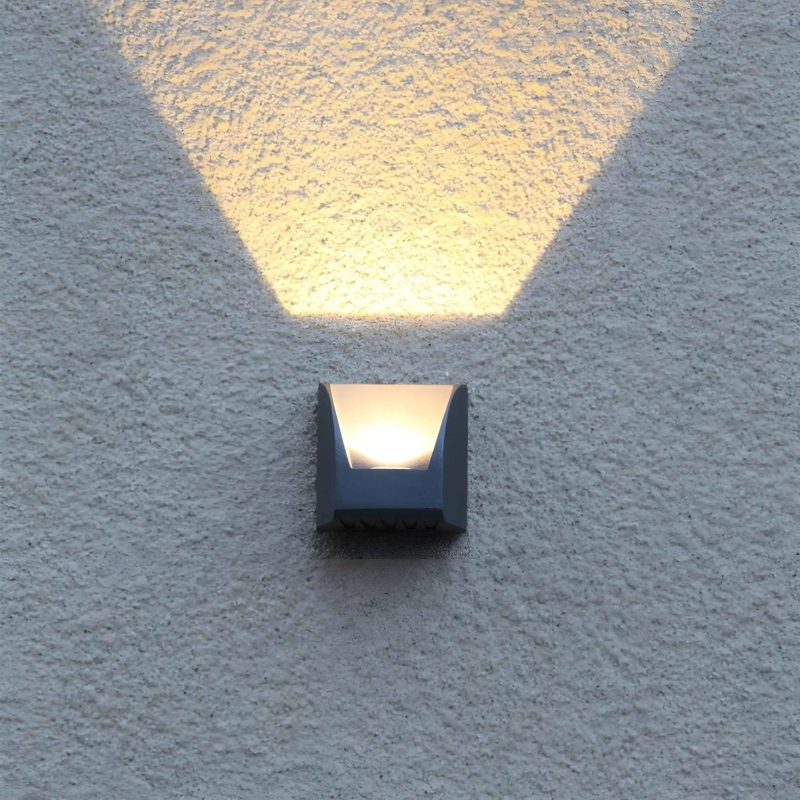 Black Modern Outdoor Waterproof Aluminum LED WallScones 1 Light