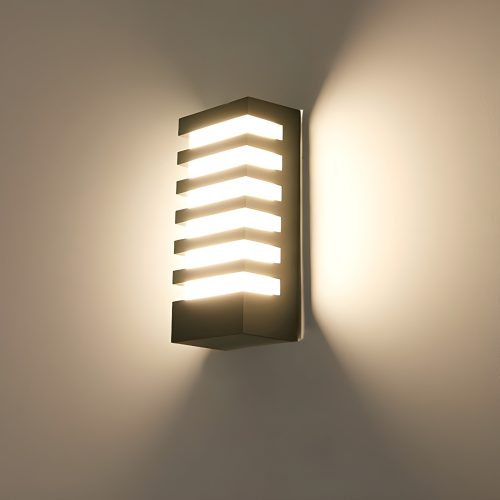 Black Outdoor Waterproof Aluminum LED Wall Sconce Night Light