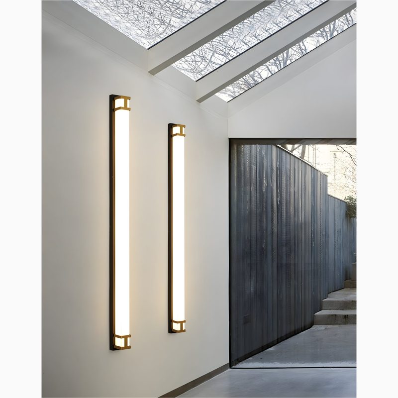 Black Outdoor Waterproof LED Long Wall Lamp for Villa