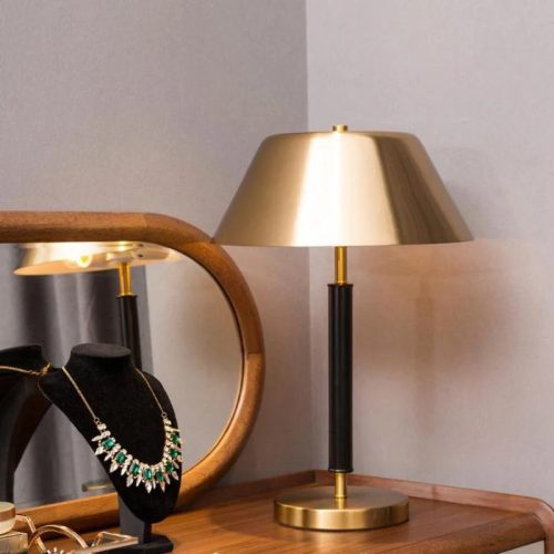 Contemporary Metal LED Desk Lamp For Bedroom For Hall