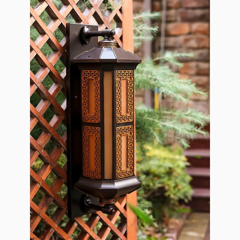 Luxury Outdoor Vintage Waterproof Wall Lamp For Courtyard