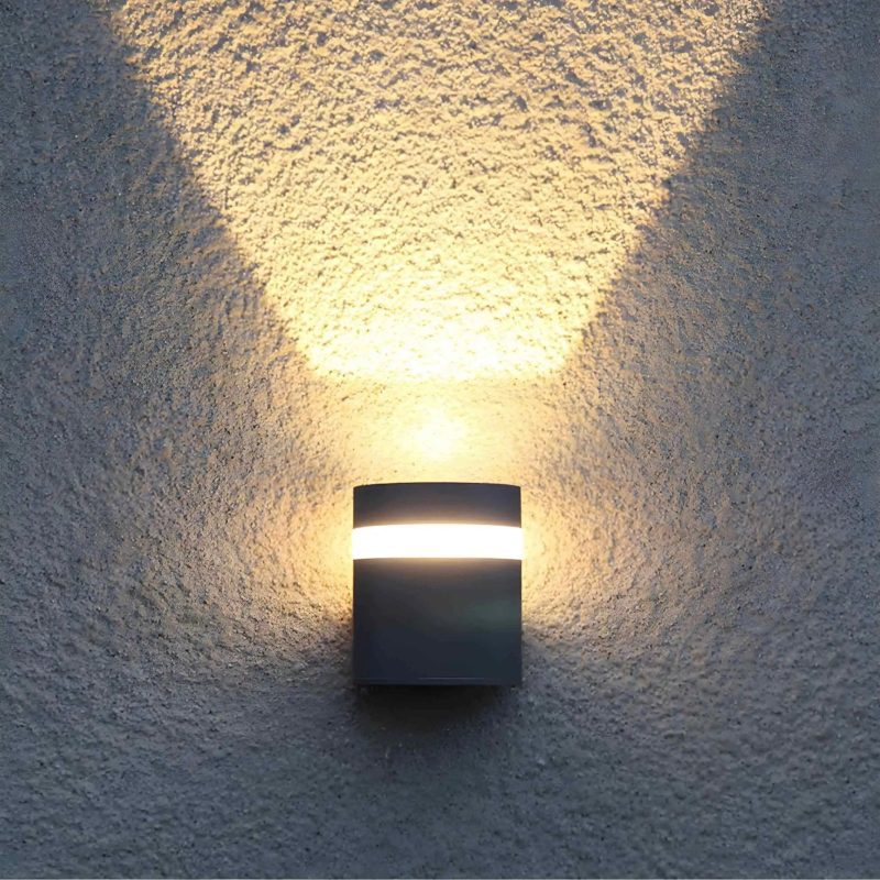 Modern Matte Black Outdoor Waterproof Aluminum LED Wall Light with 1 Light