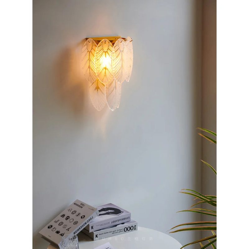 Modern Wall Lamp In The Shape Of Feather